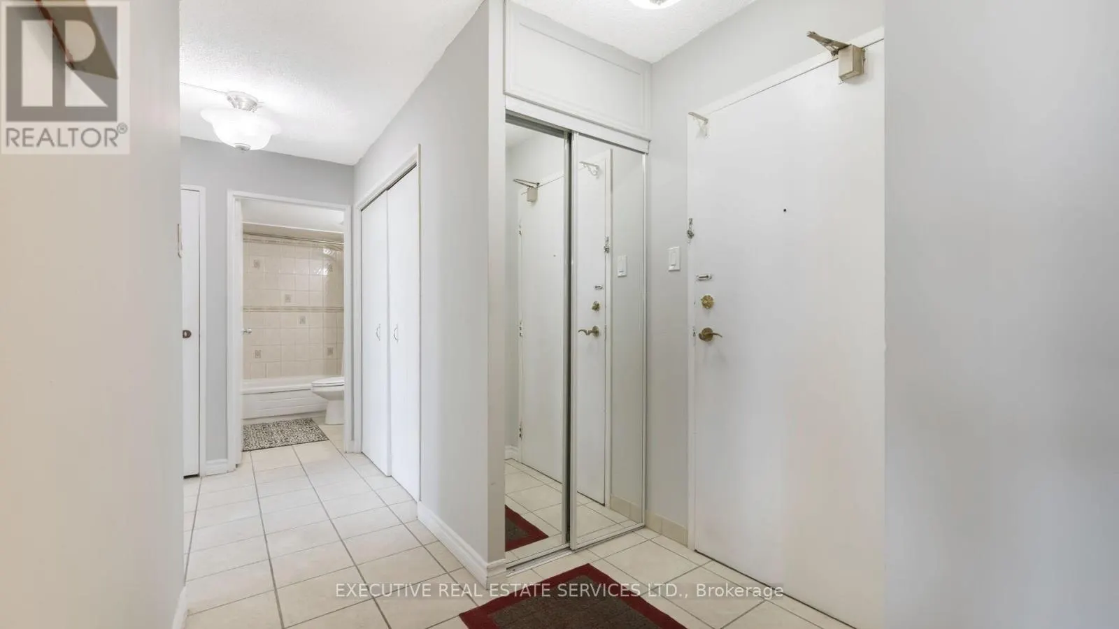 2002 - 3590 KANEFF CRESCENT
