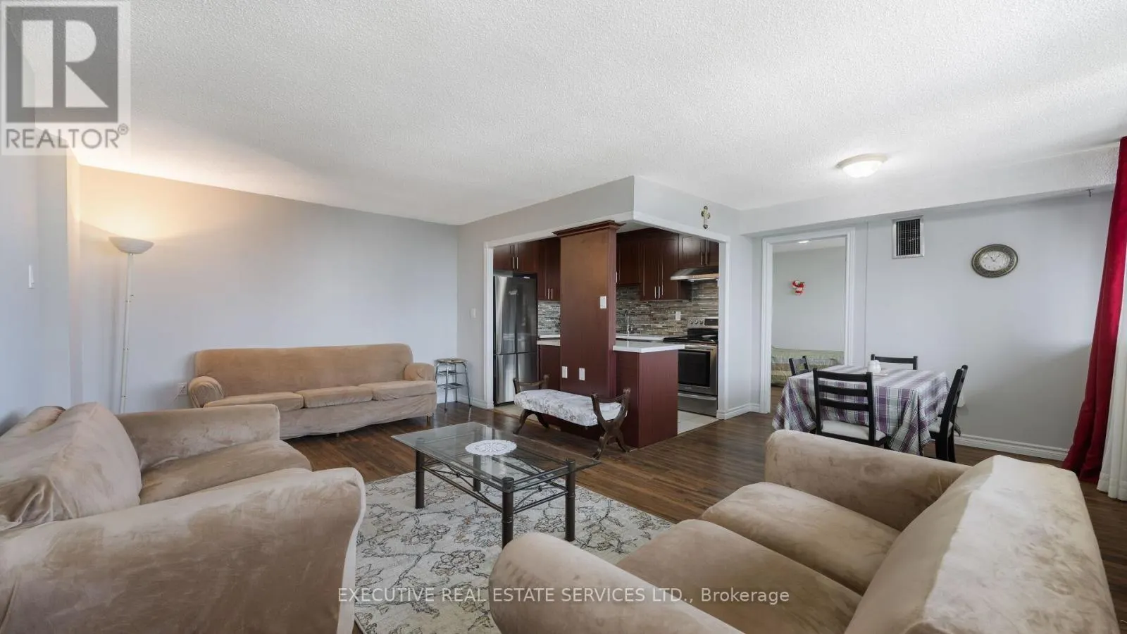 2002 - 3590 KANEFF CRESCENT