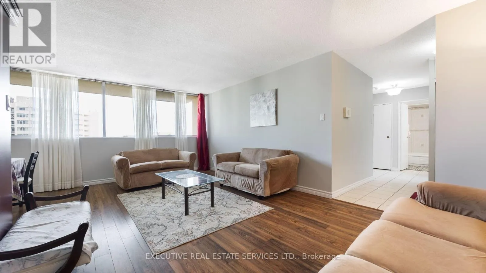 2002 - 3590 KANEFF CRESCENT