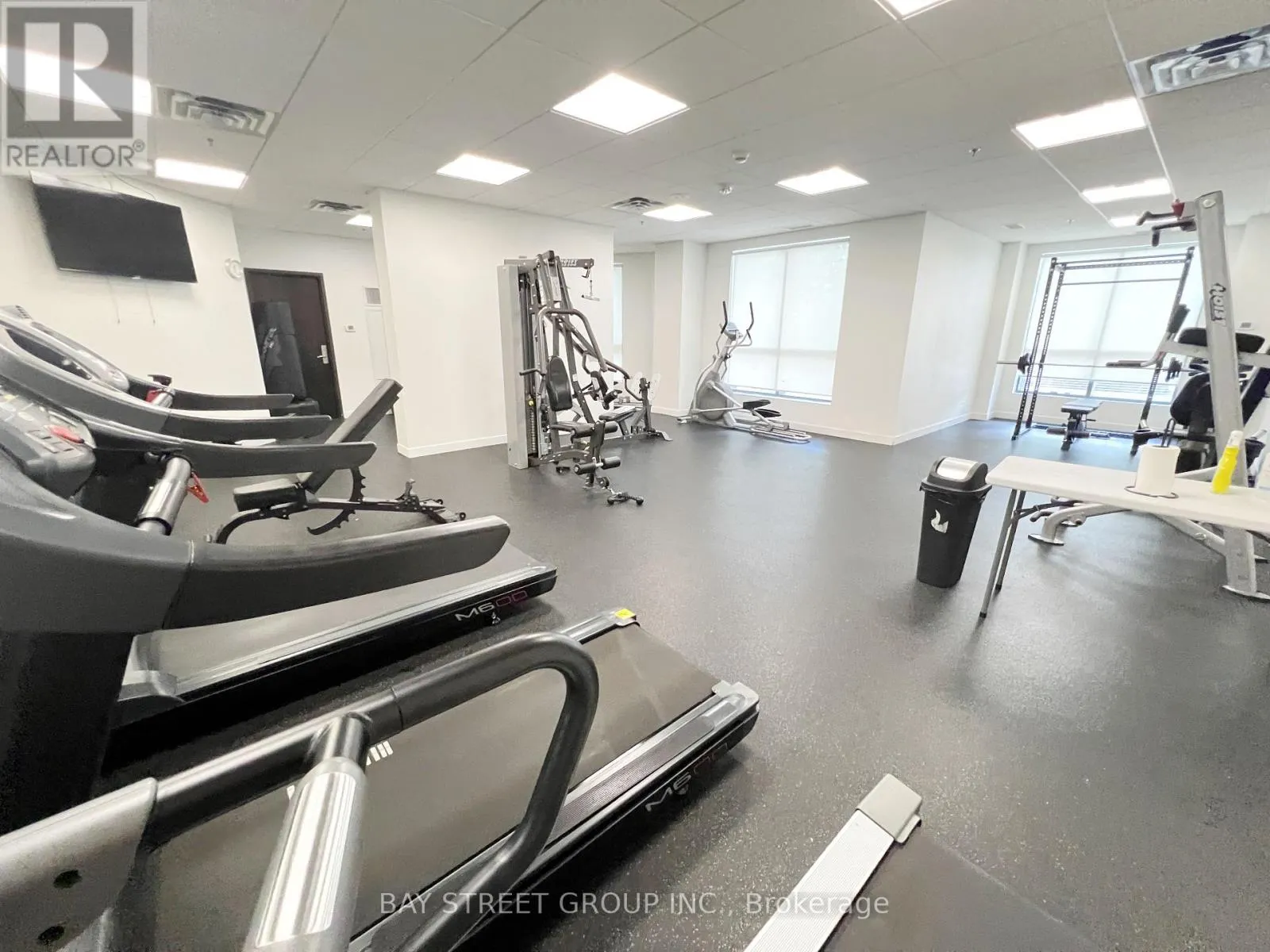 409 - 840 QUEENS PLATE DRIVE