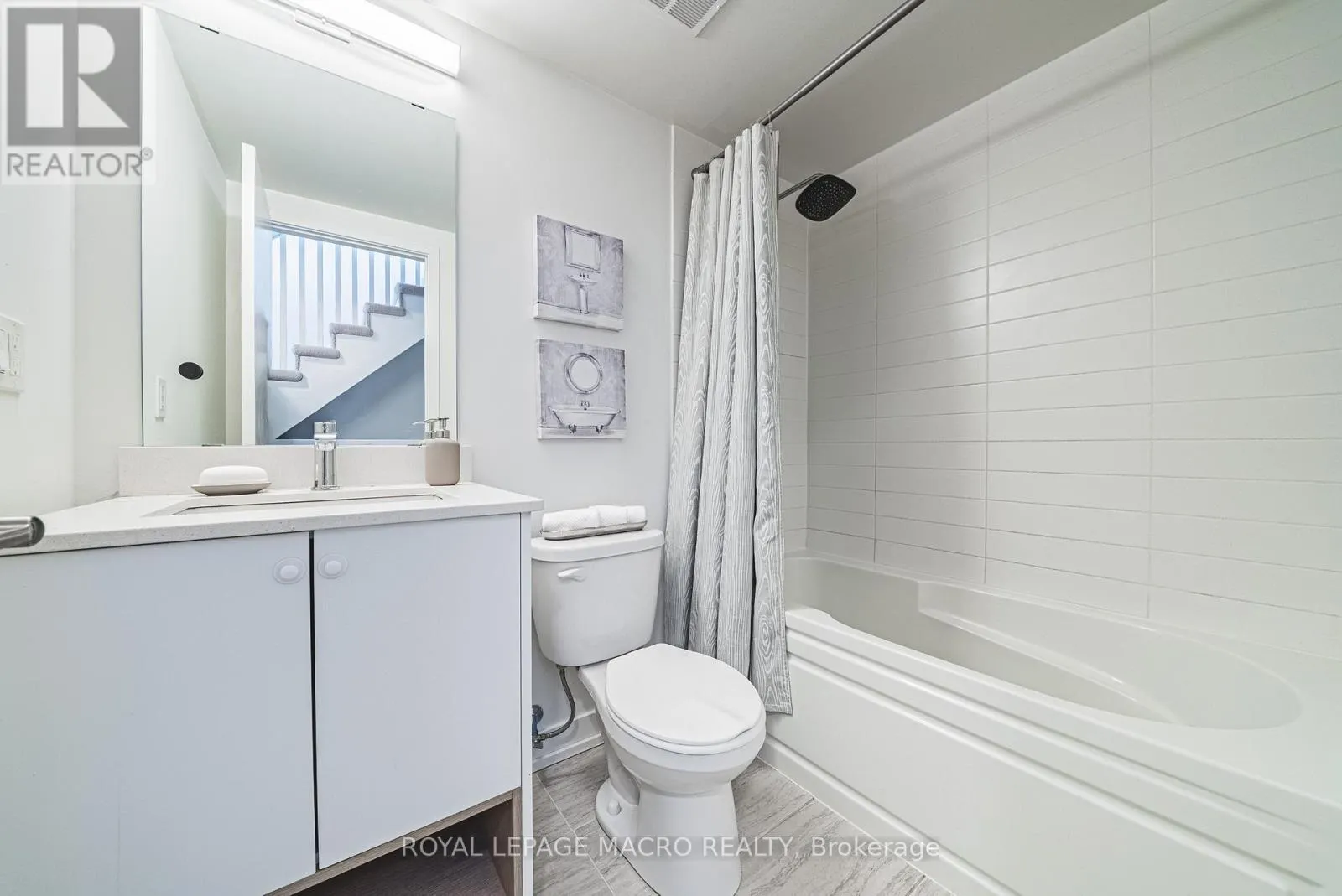 13 - 1121 COOKE BOULEVARD