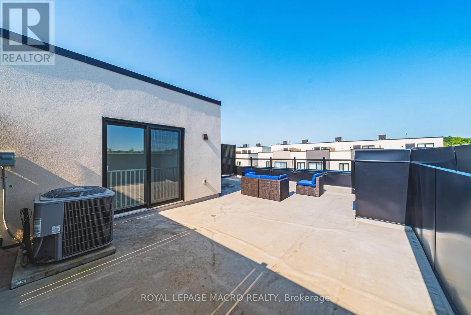 13 - 1121 COOKE BOULEVARD