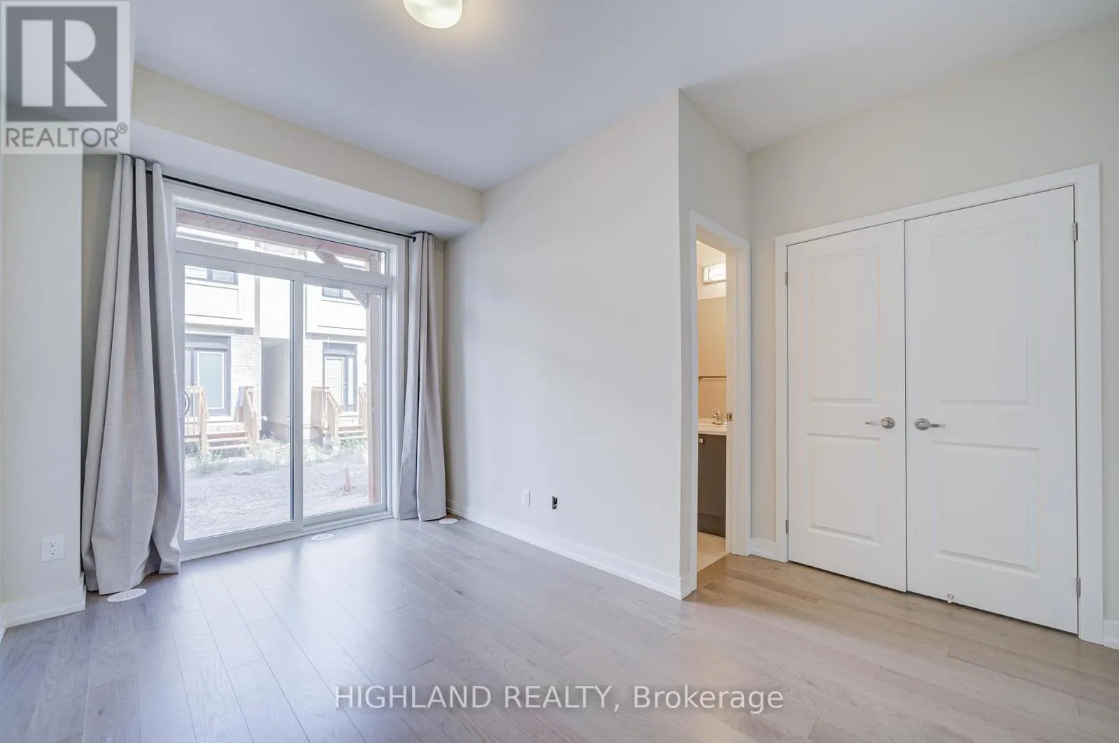 3053 ROBERT LAMB BOULEVARD