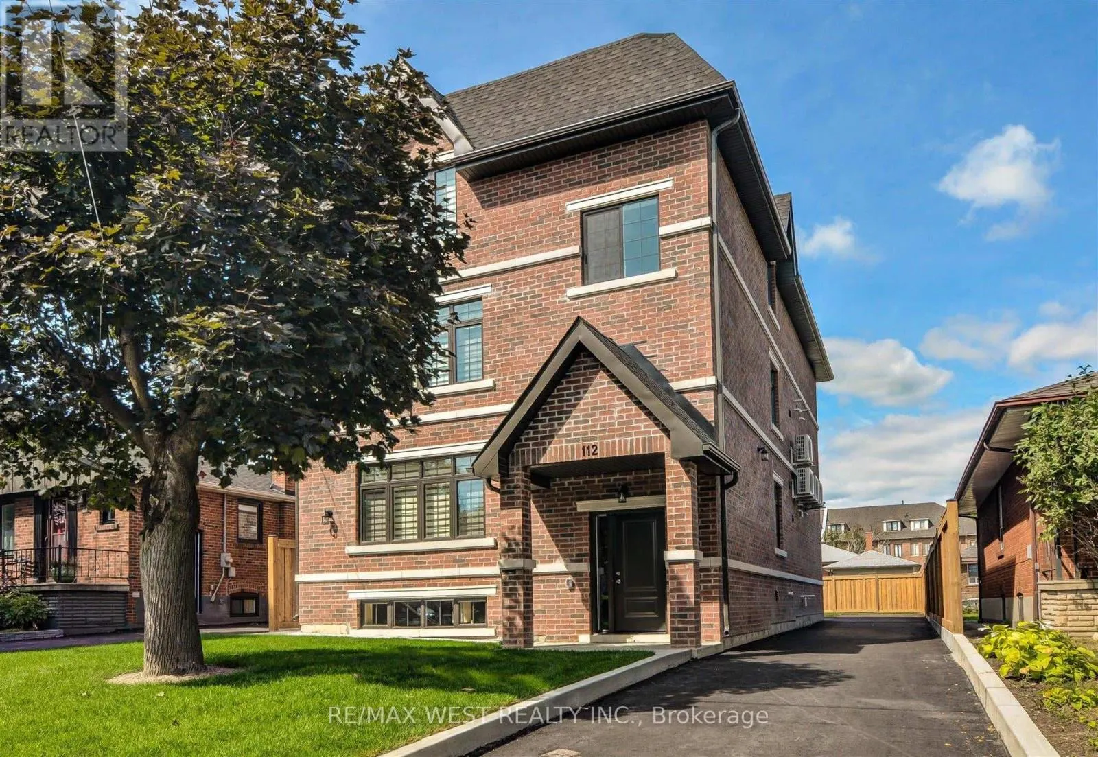 BSMT - 112 ALGOMA STREET