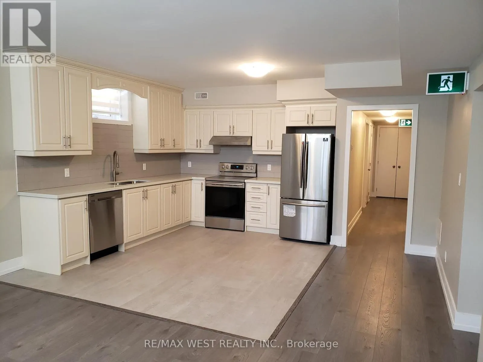 BSMT - 112 ALGOMA STREET