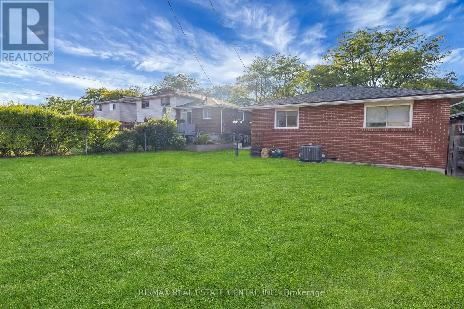 741 MULLIN WAY