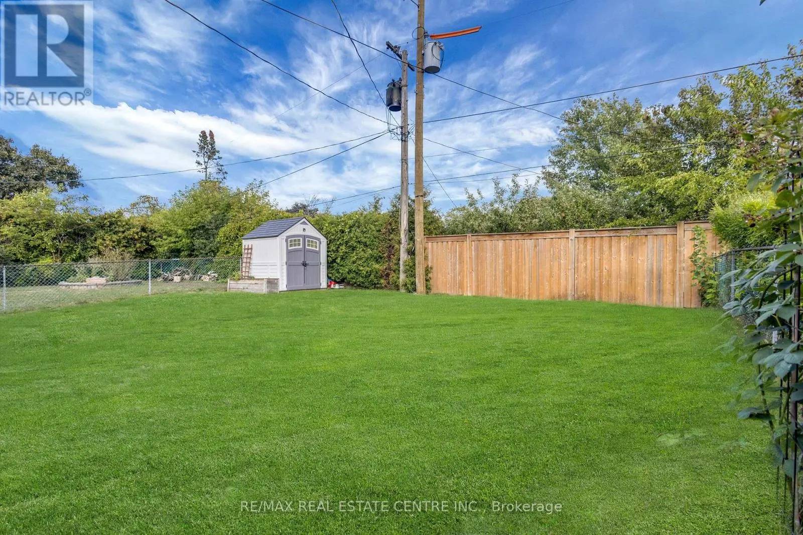 741 MULLIN WAY