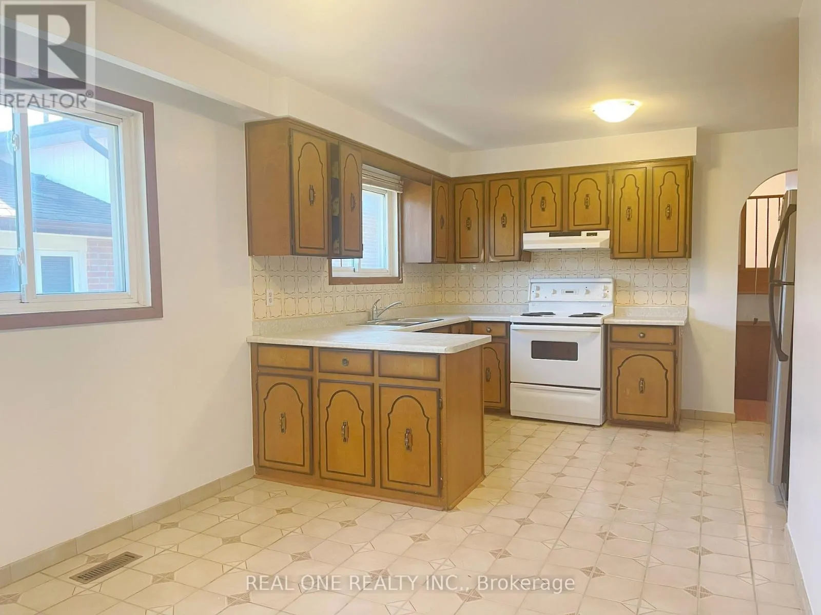 3217 LEDNIER TERRACE