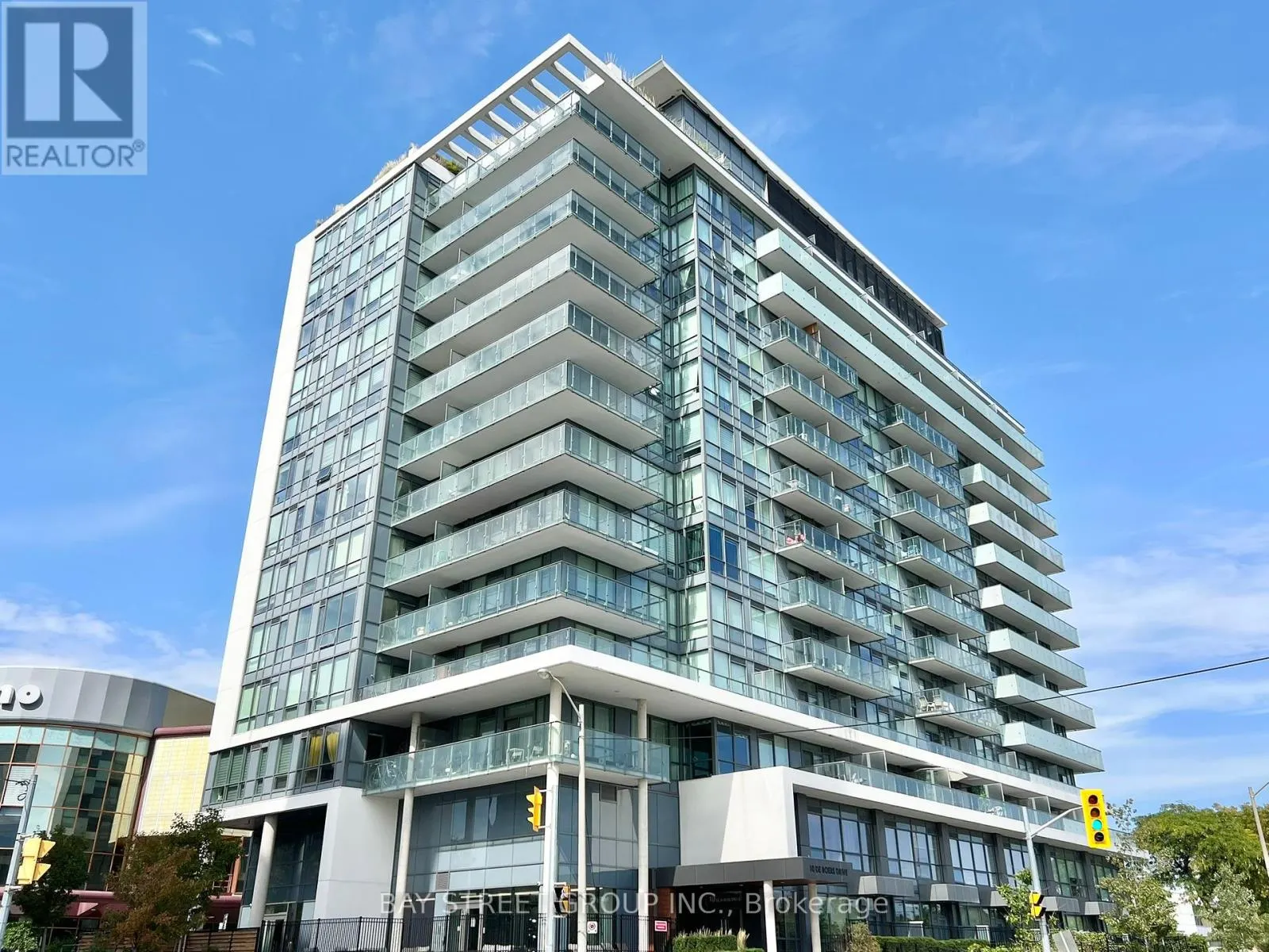 1111 - 10 DE BOERS DRIVE