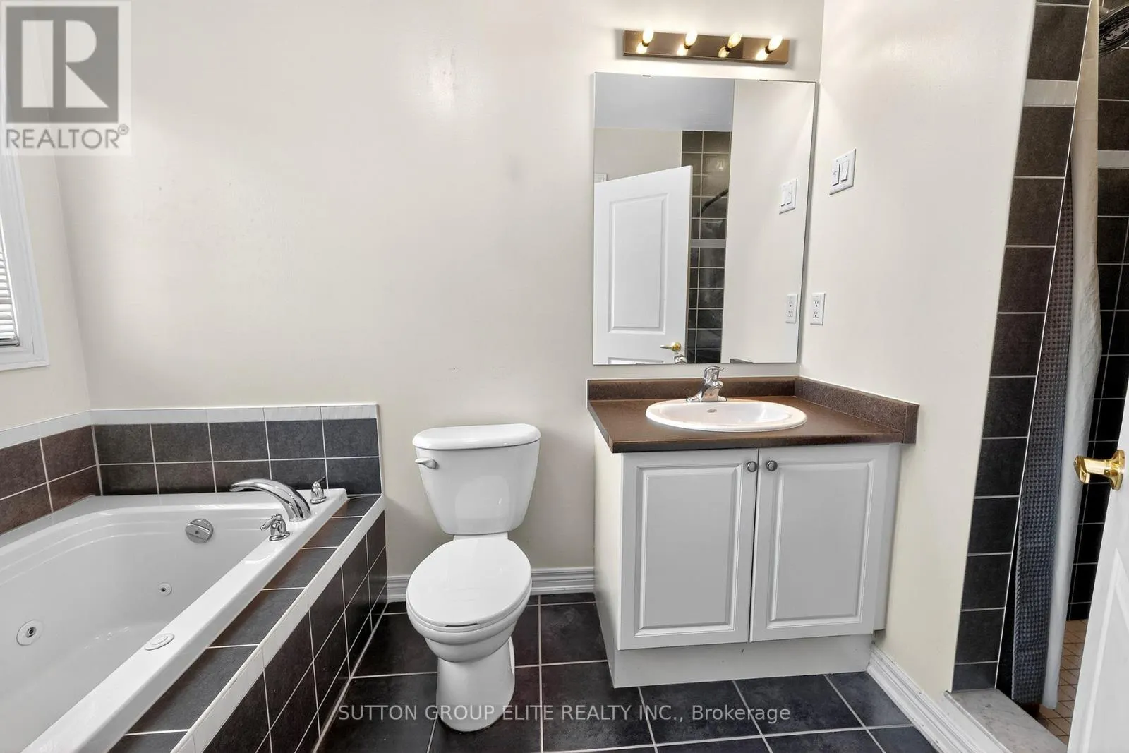 4307 TRAIL BLAZER WAY