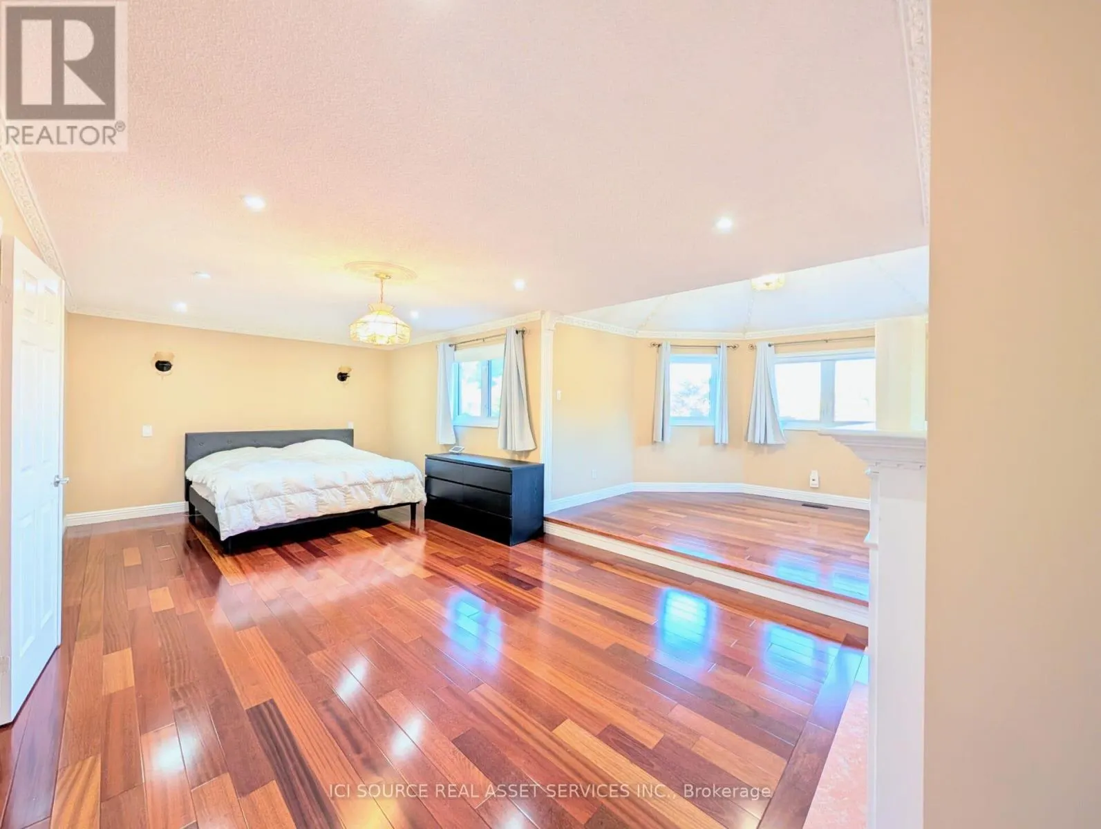 3669 BAIRD COURT