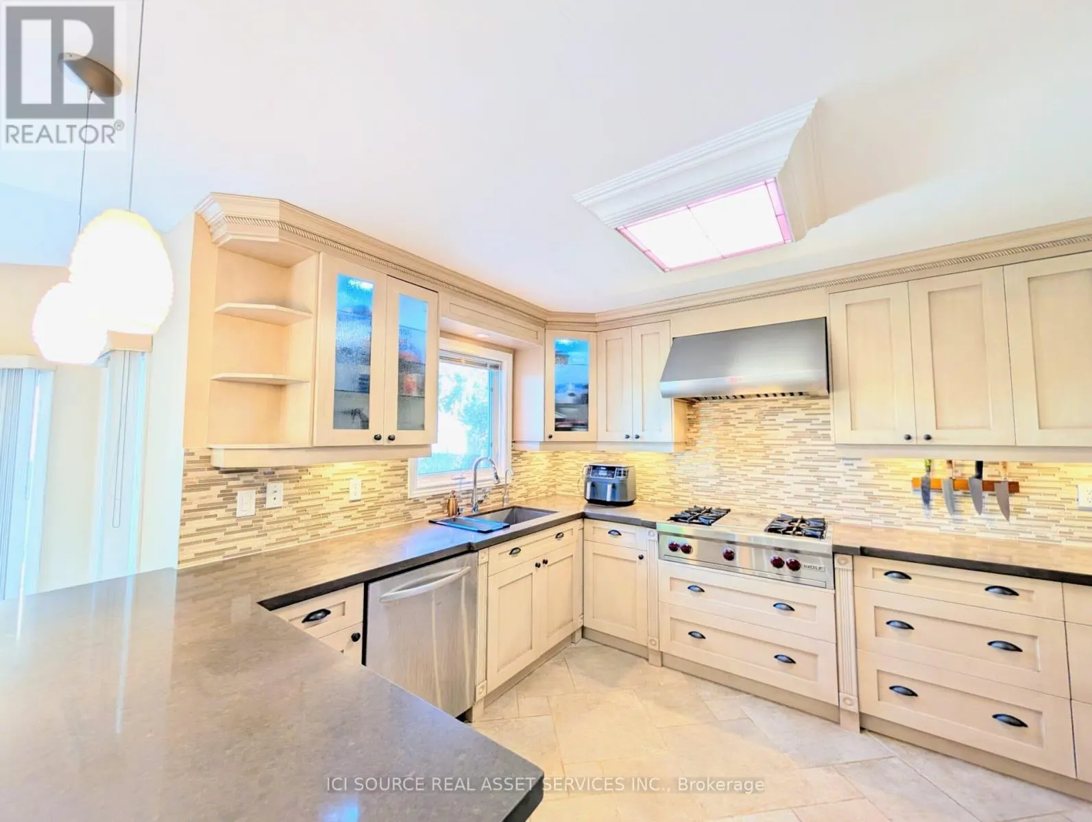 3669 BAIRD COURT