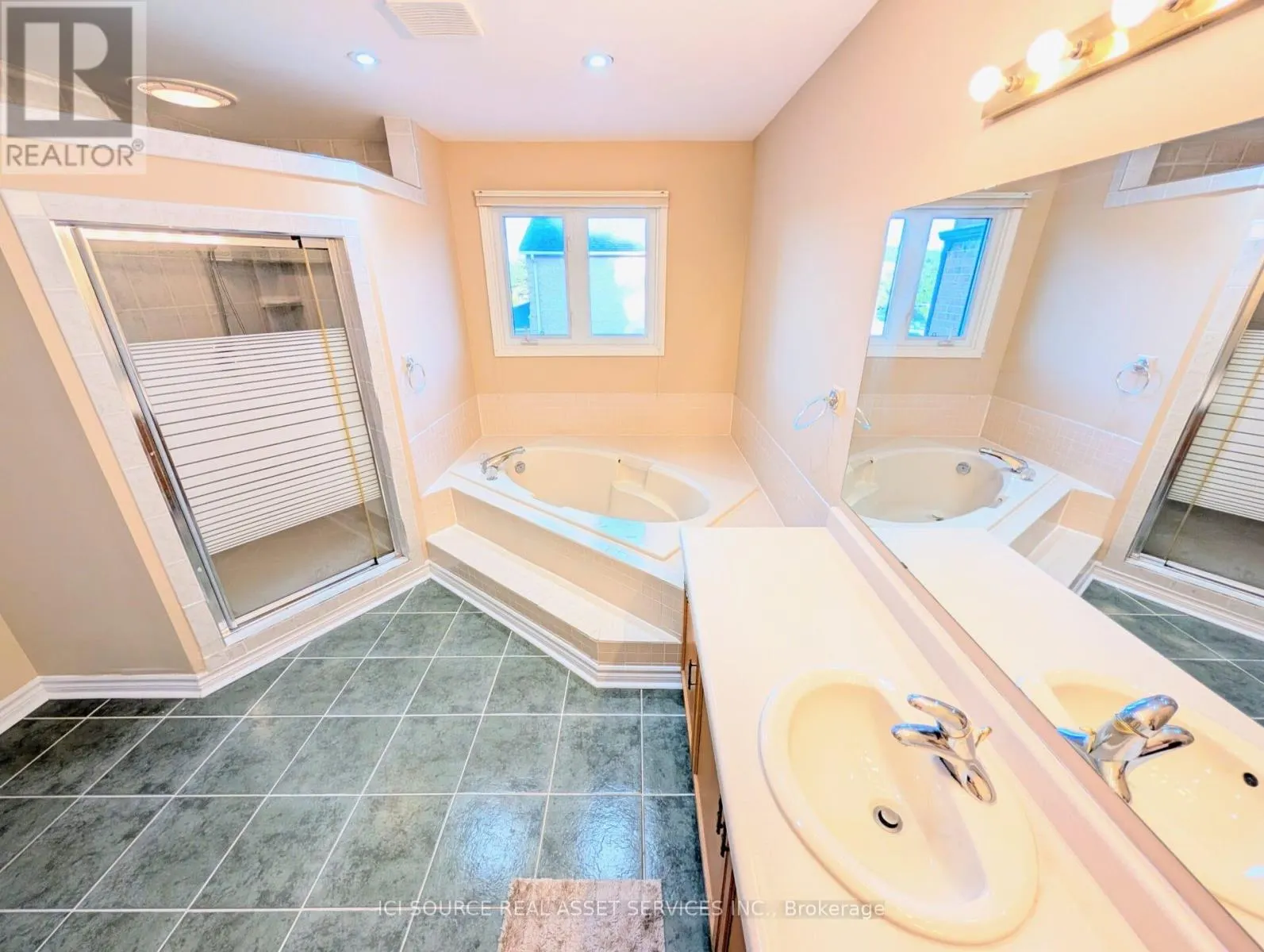 3669 BAIRD COURT