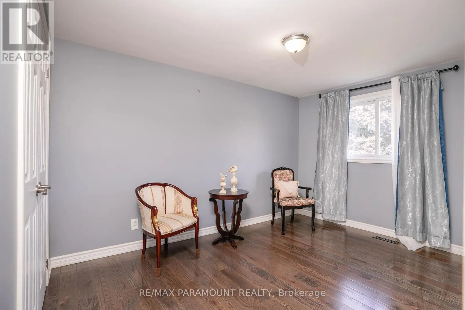8 EDWIN DRIVE