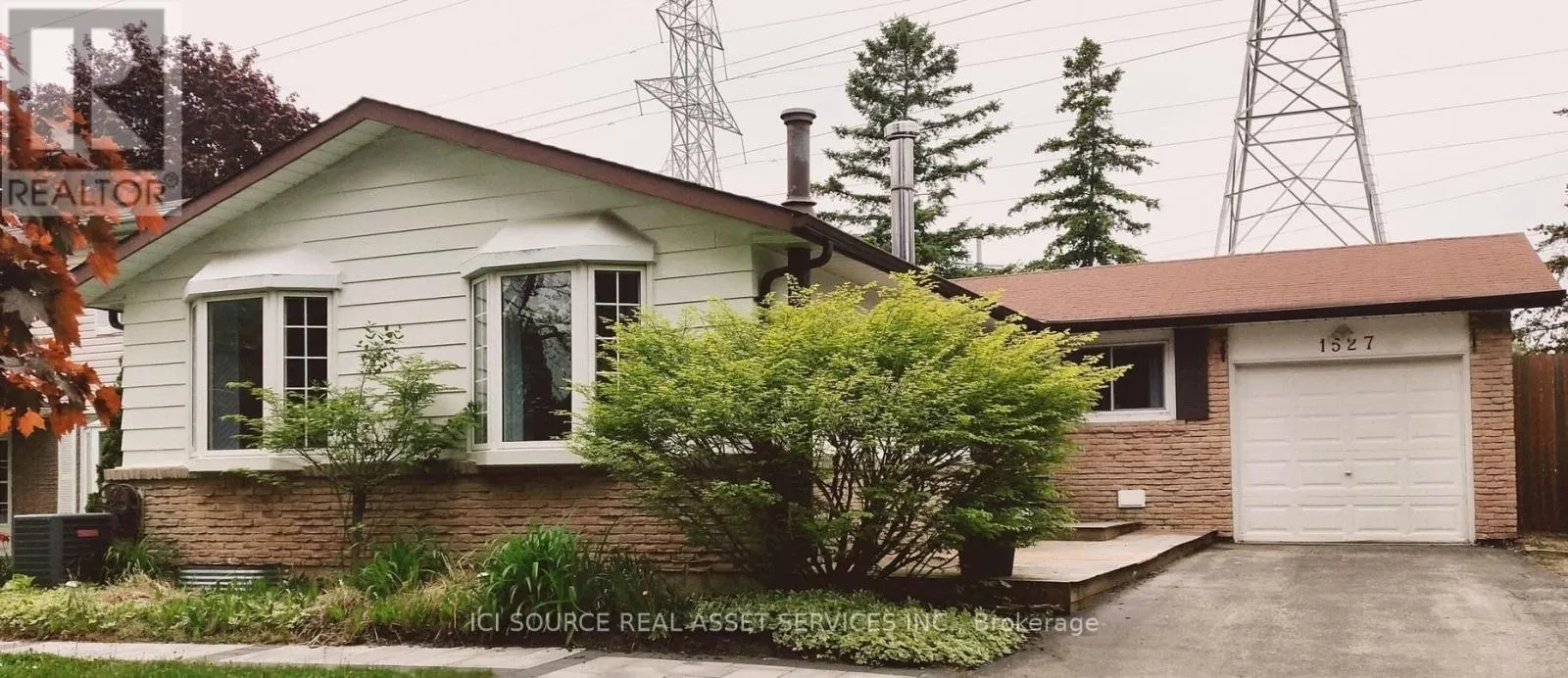 UPPER UNIT - 1527 RUSHOLME CRESCENT