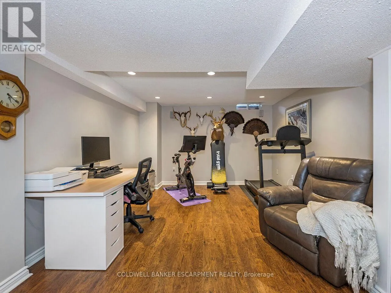 109 MOWAT CRESCENT