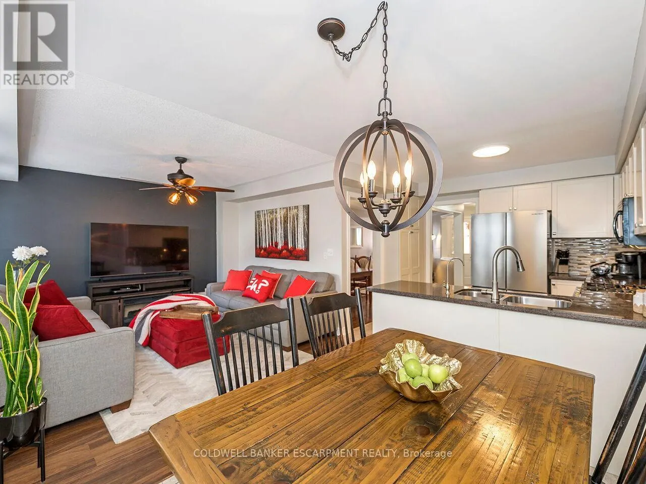 109 MOWAT CRESCENT