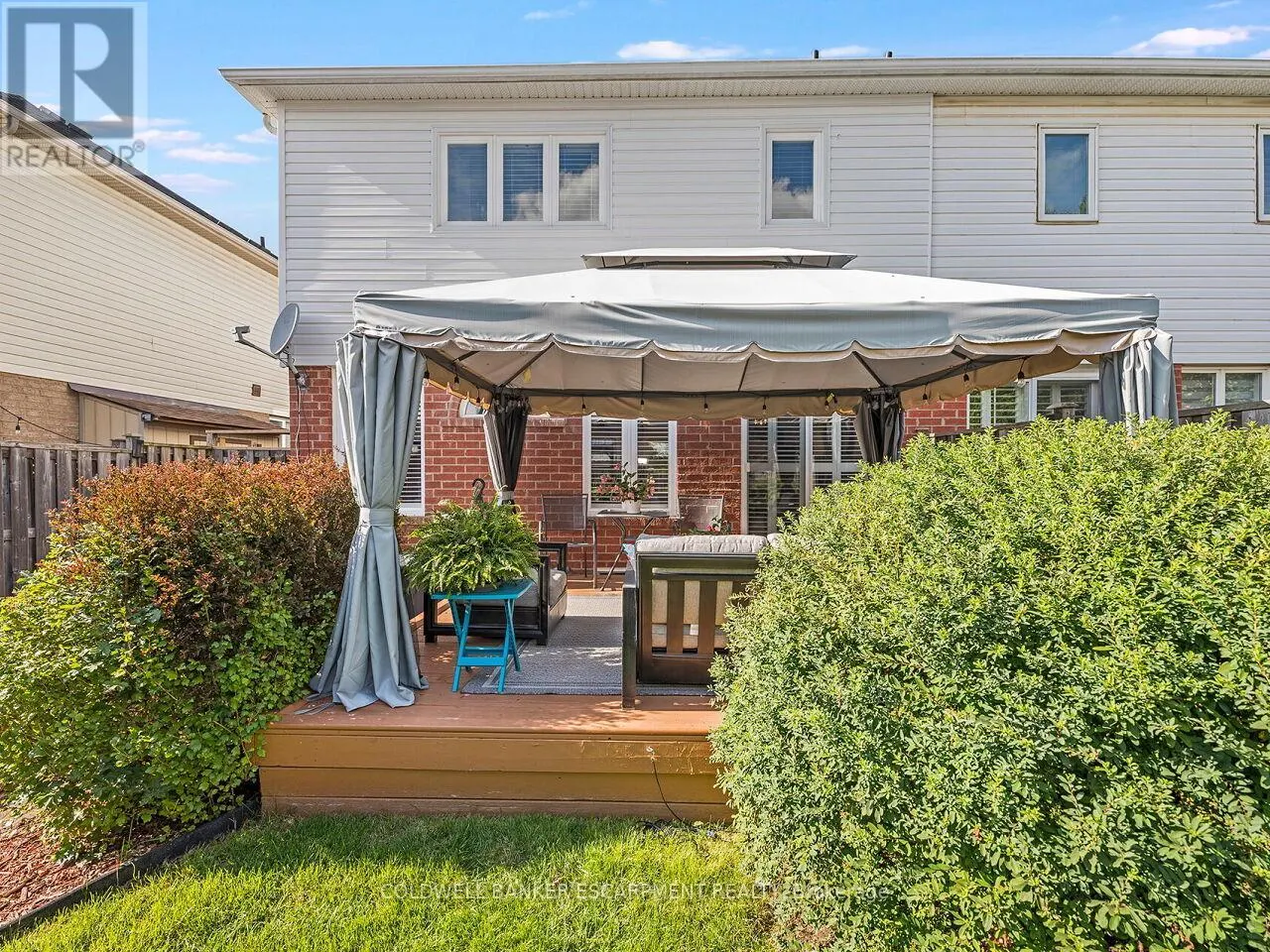 109 MOWAT CRESCENT
