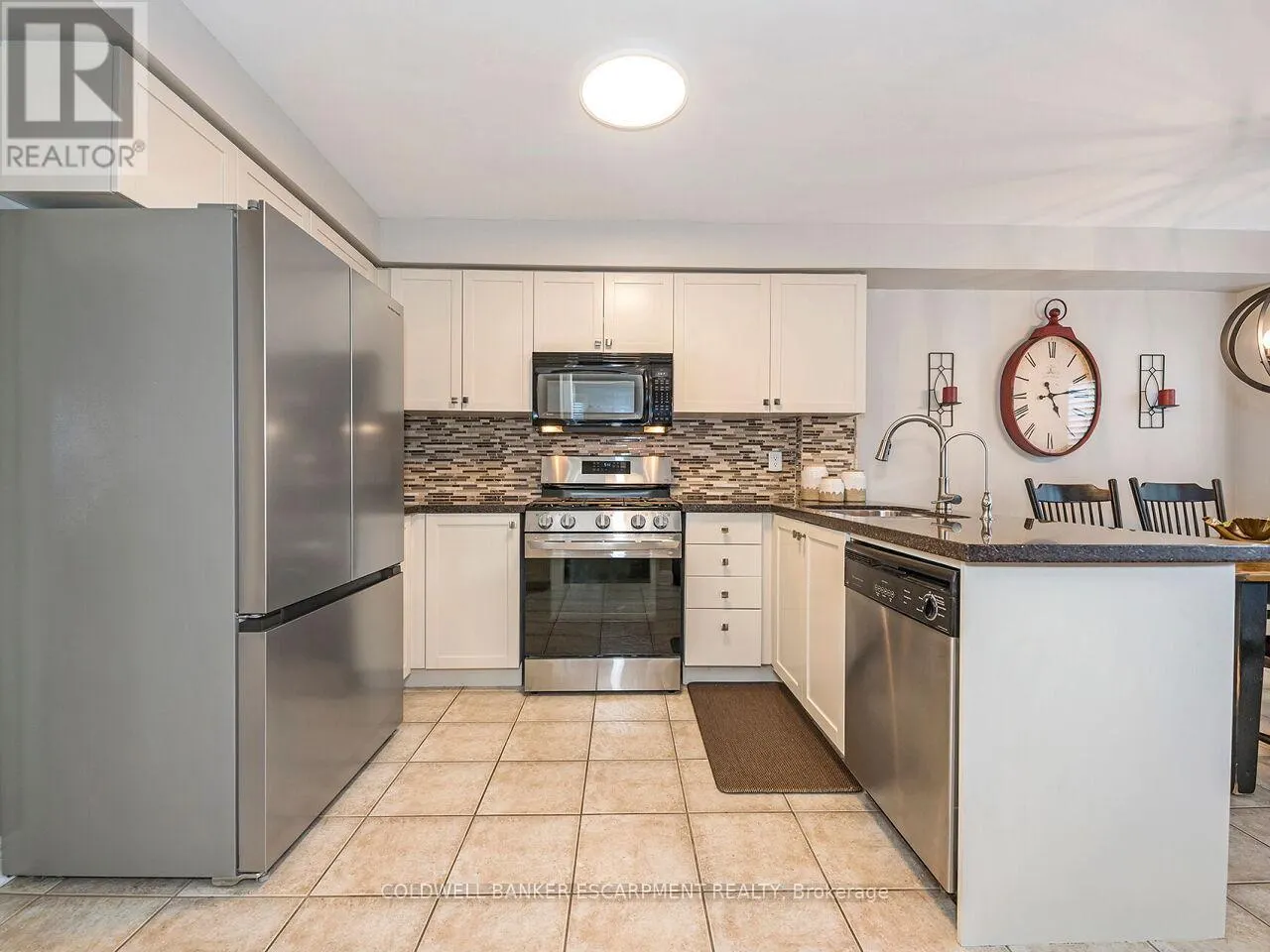 109 MOWAT CRESCENT