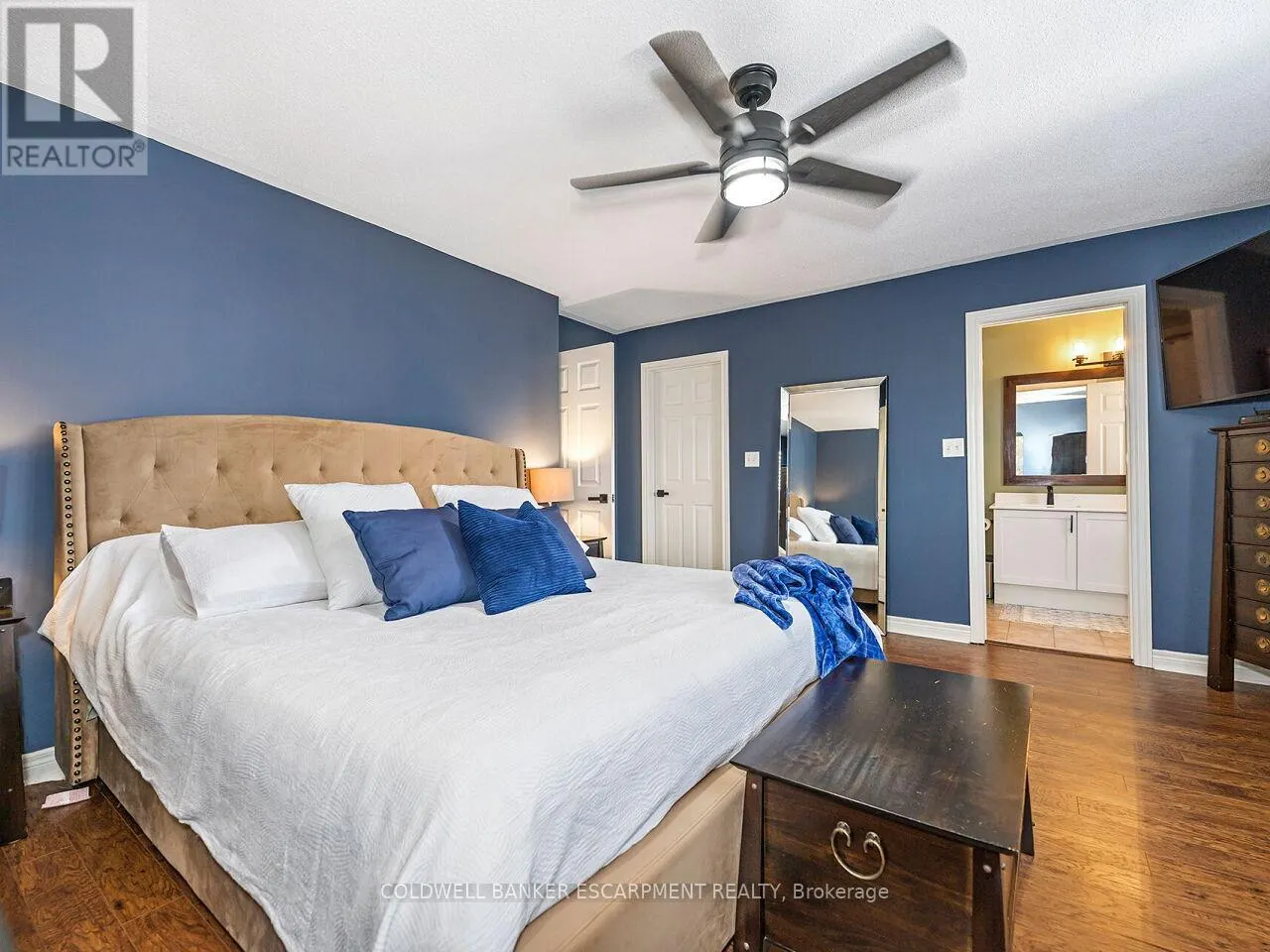 109 MOWAT CRESCENT