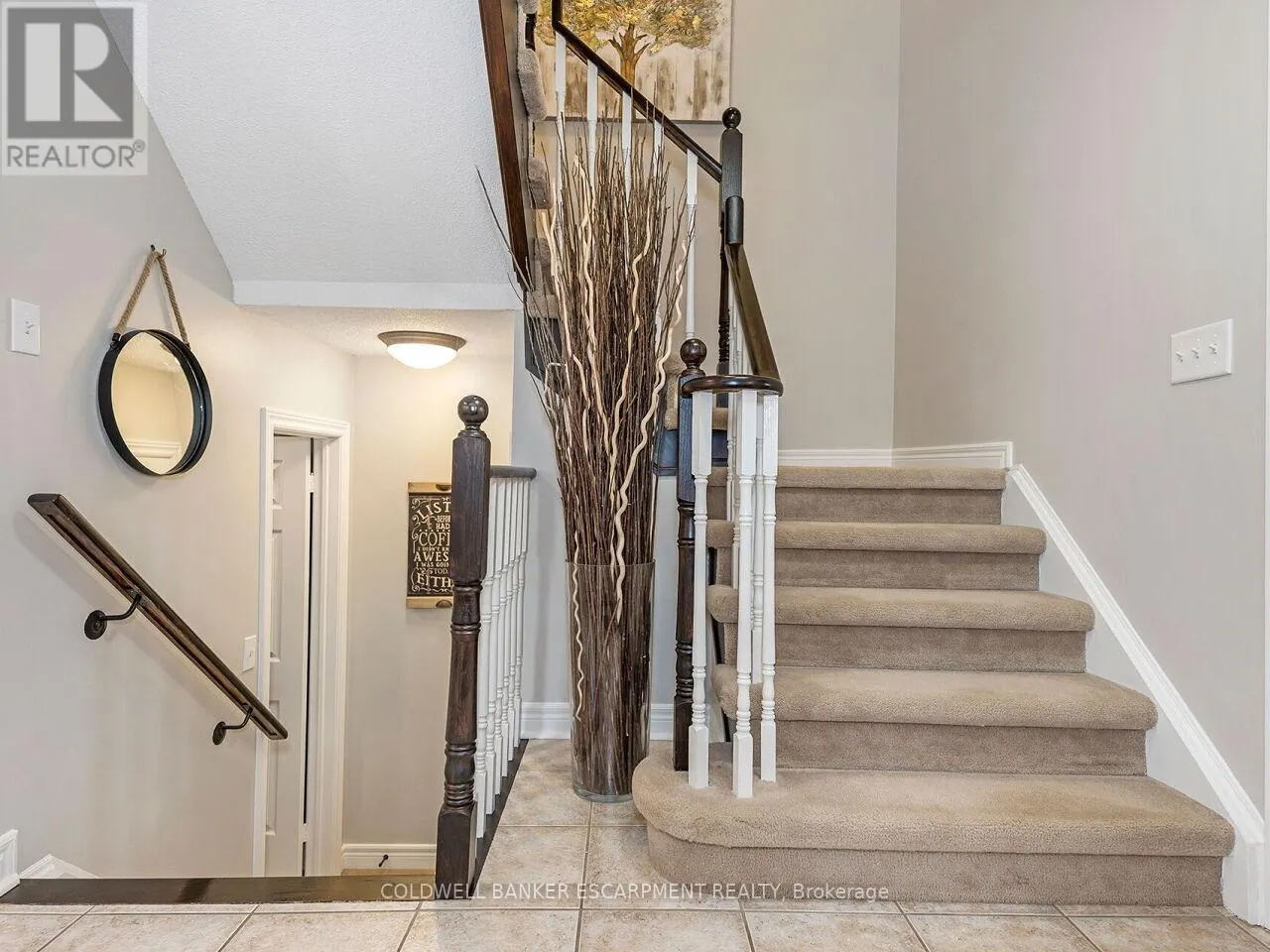 109 MOWAT CRESCENT