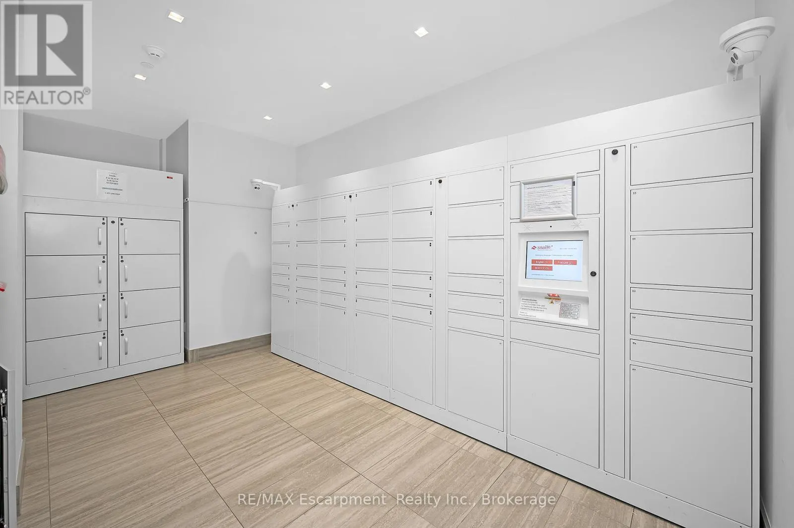 1011 - 21 PARK STREET E, #1011