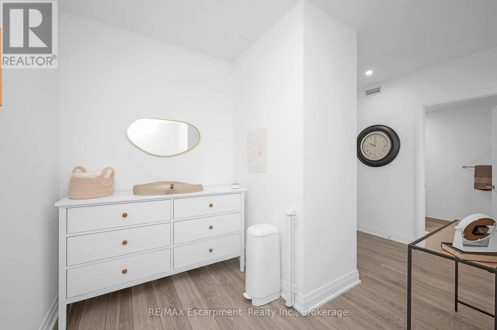 1011 - 21 PARK STREET E, #1011