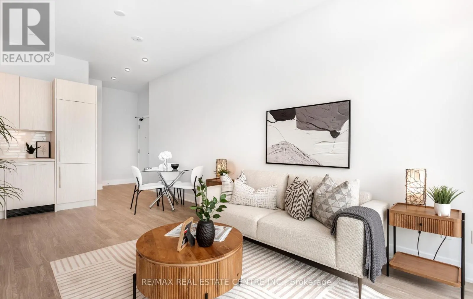 PH10 - 4130 PARKSIDE VILLAGE DRIVE