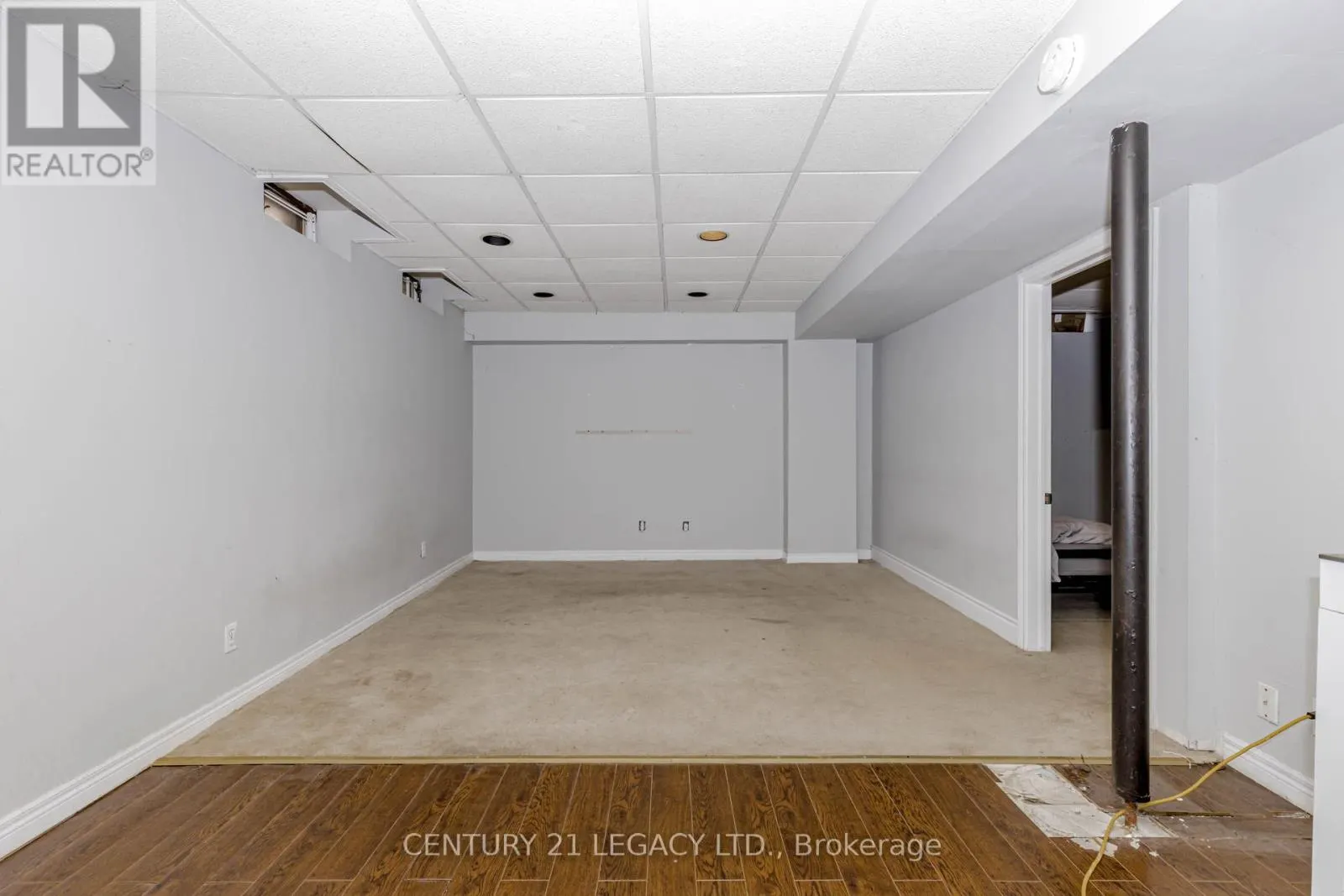 23 ALASKAN SUMMIT COURT