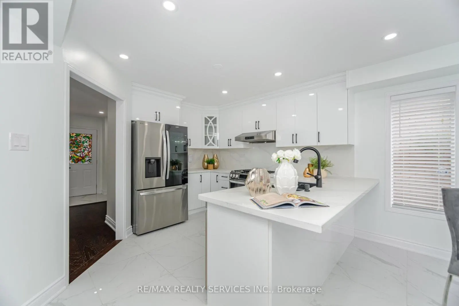 12 WOODVALLEY DRIVE