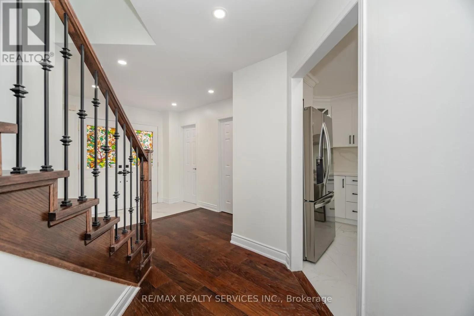 12 WOODVALLEY DRIVE