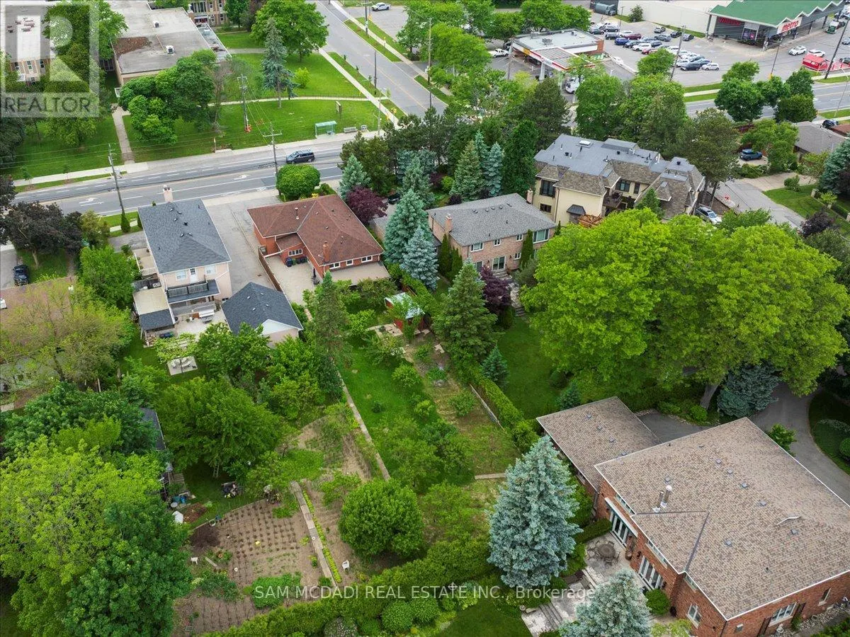 1491 ROYAL YORK ROAD
