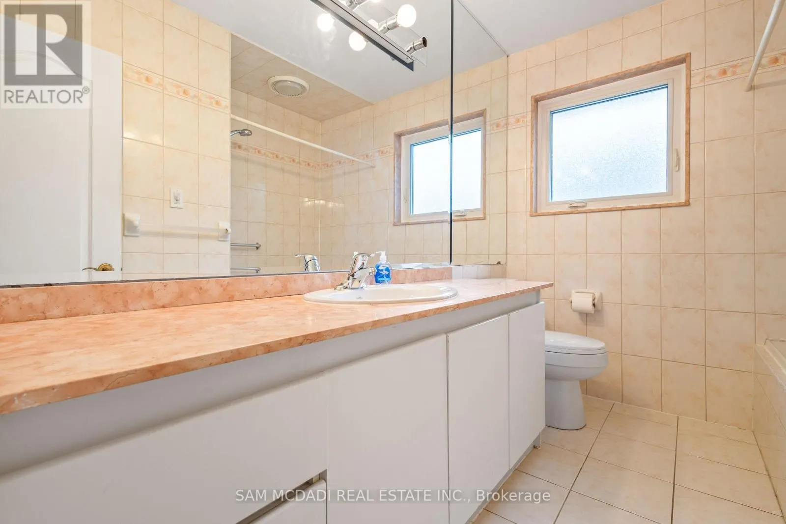 1491 ROYAL YORK ROAD