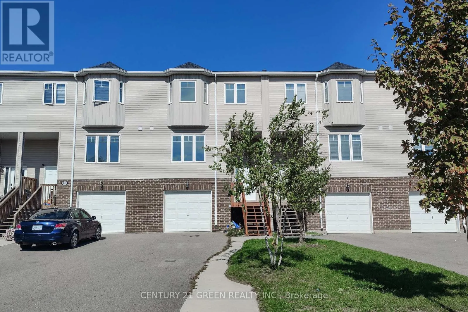 D - 1 CHISHOLM STREET