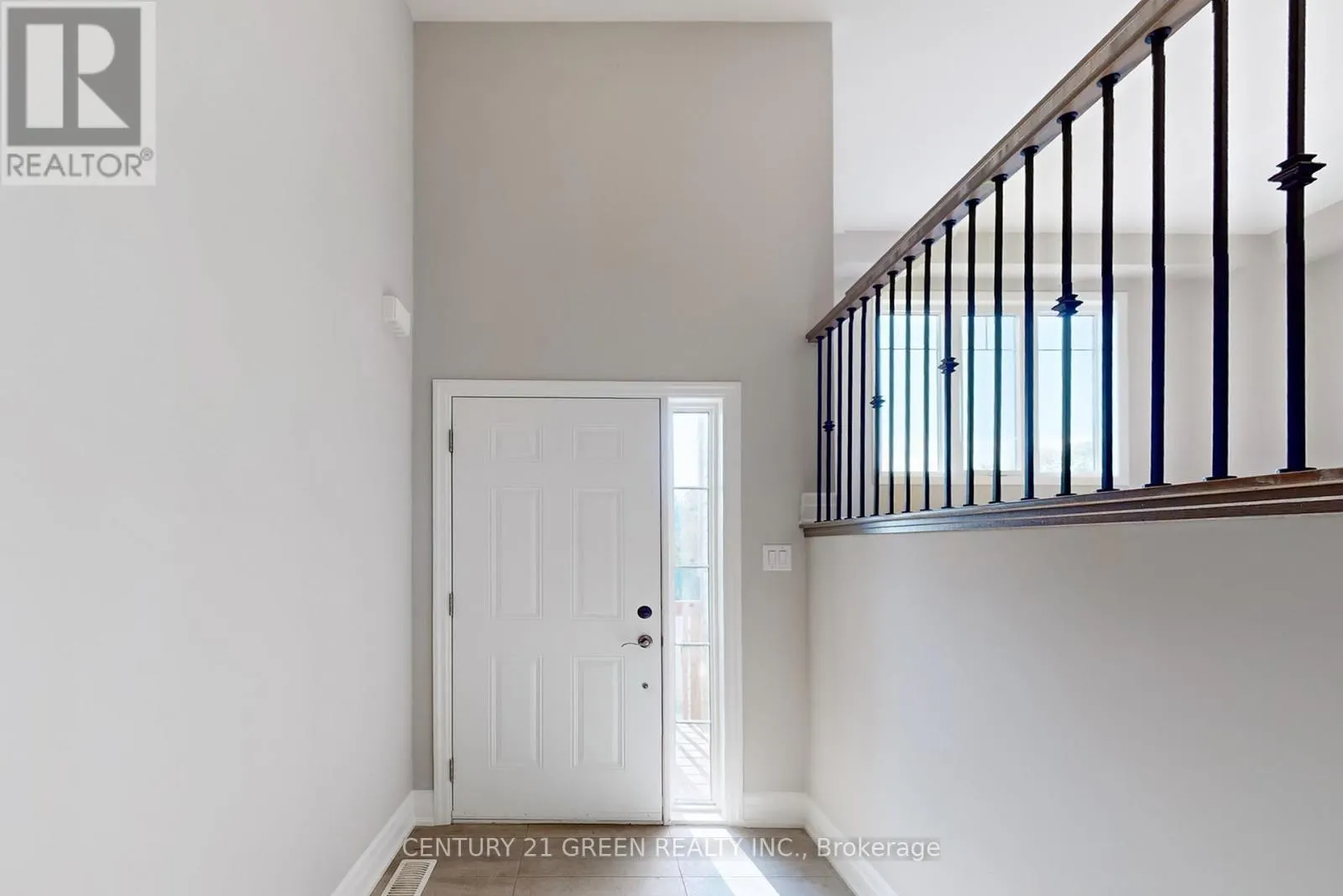 D - 1 CHISHOLM STREET