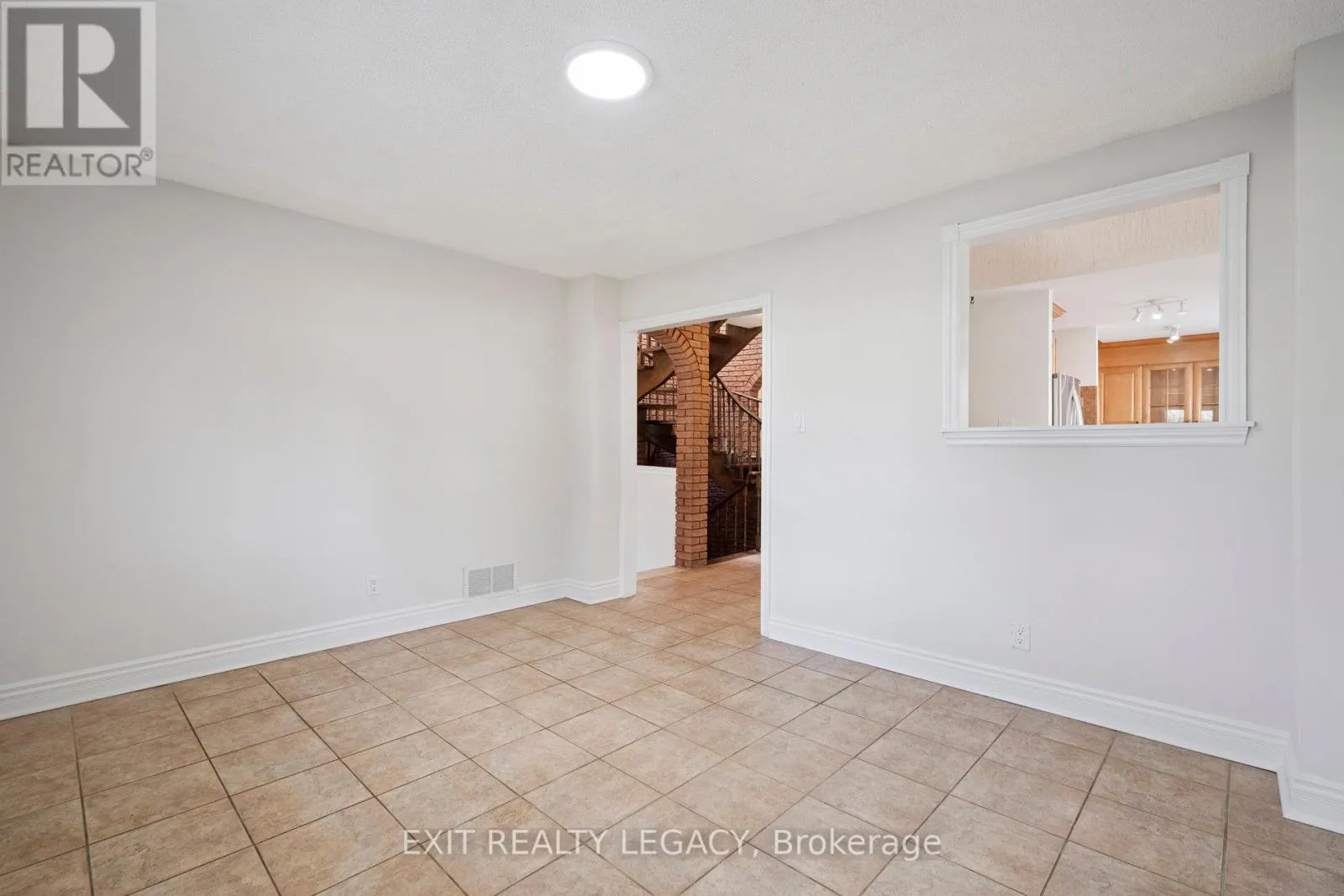 6 MUIR AVENUE