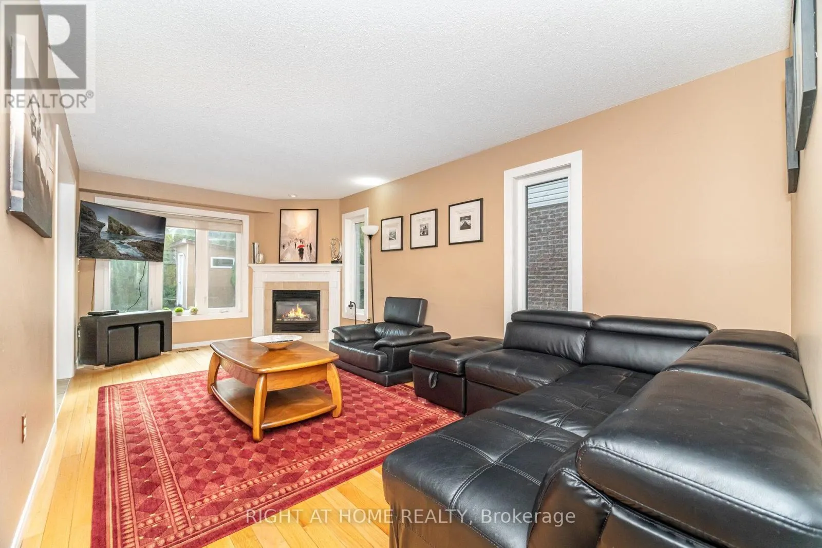 1316 INGLEHART DRIVE
