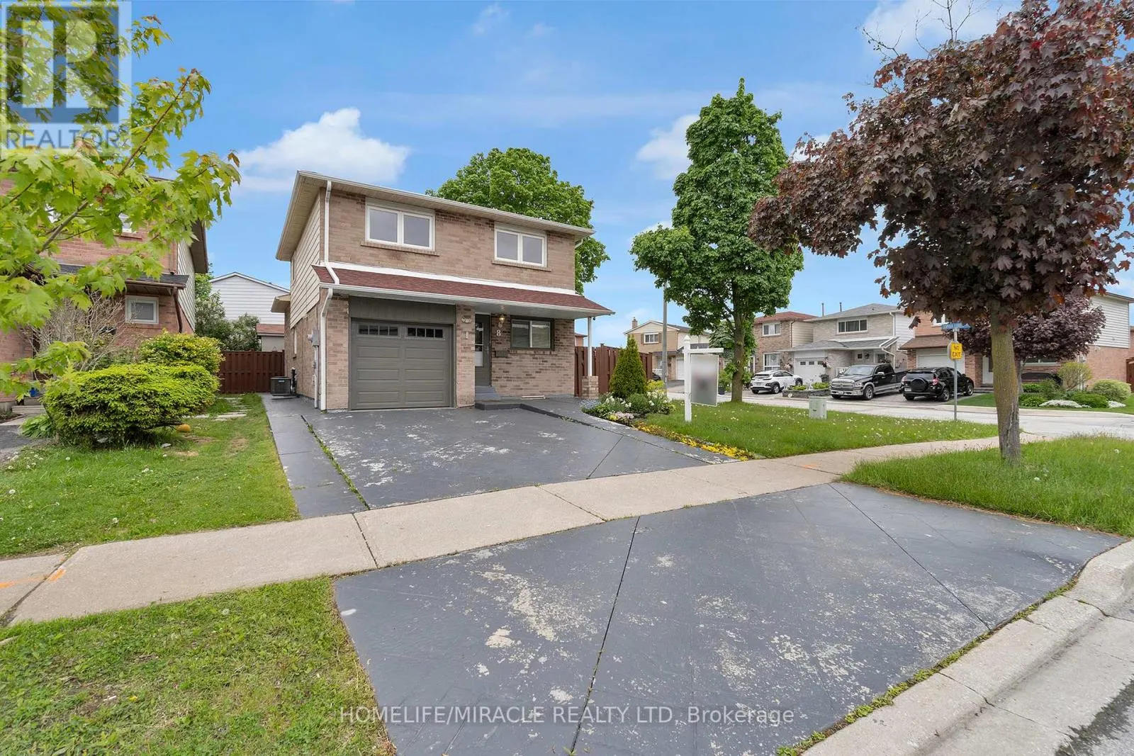 8 FRANCA CRESCENT