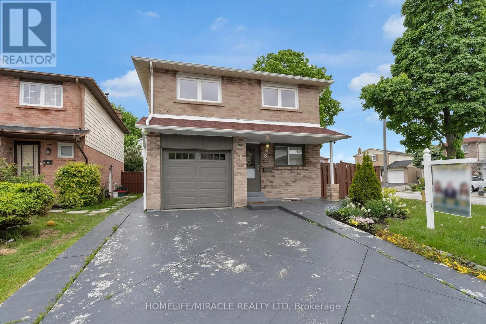 8 FRANCA CRESCENT