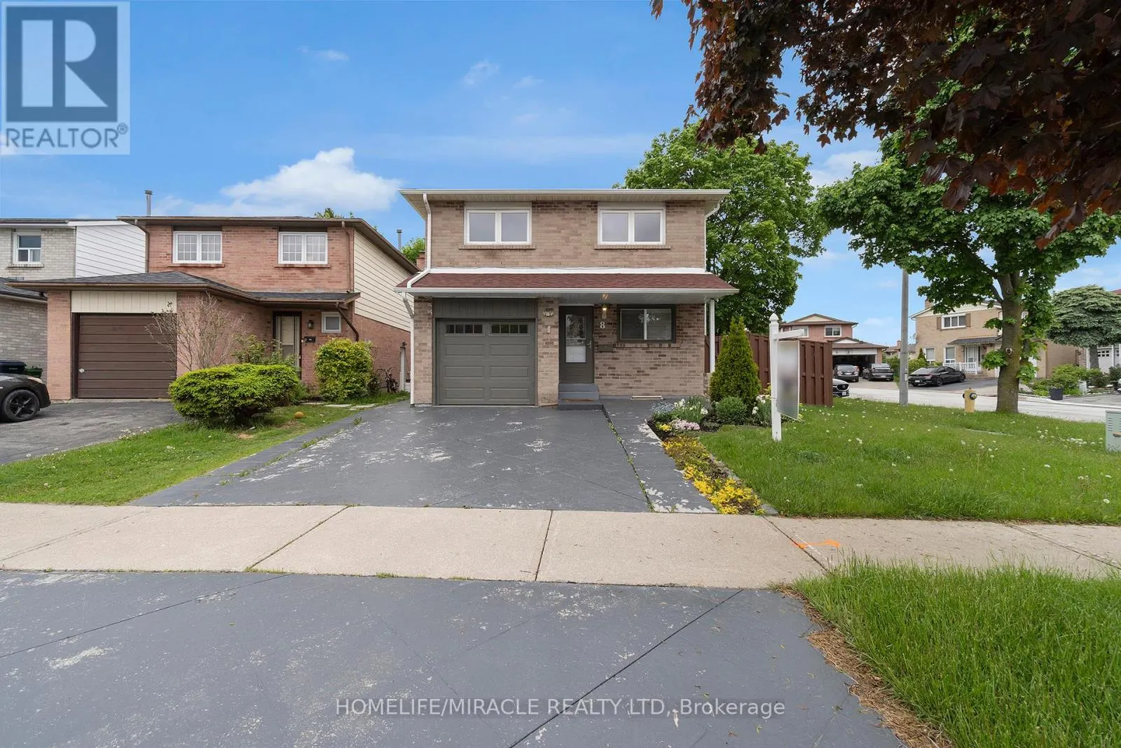 8 FRANCA CRESCENT