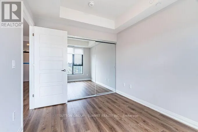 809 - 3006 WILLIAM CUTMORE BOULEVARD