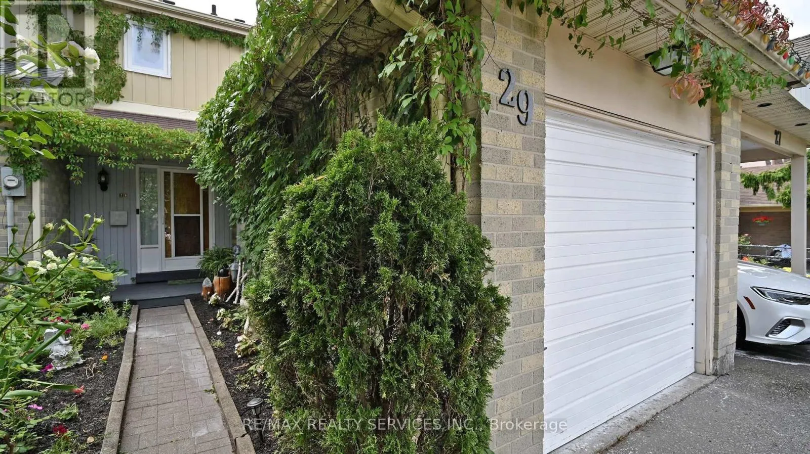 29 PRIMROSE CRESCENT