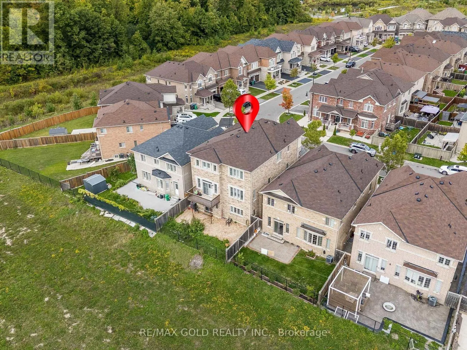 62 MASKEN CIRCLE