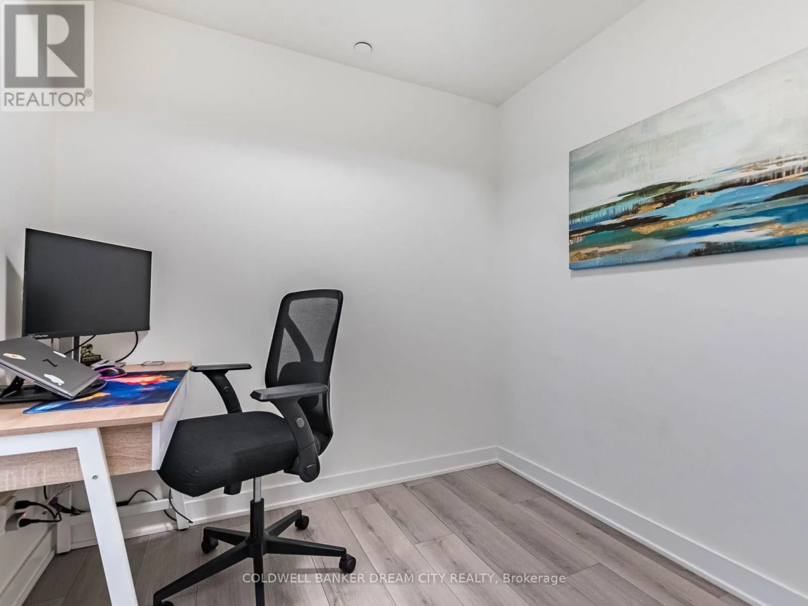 510 - 1440 CLARRIAGE COURT