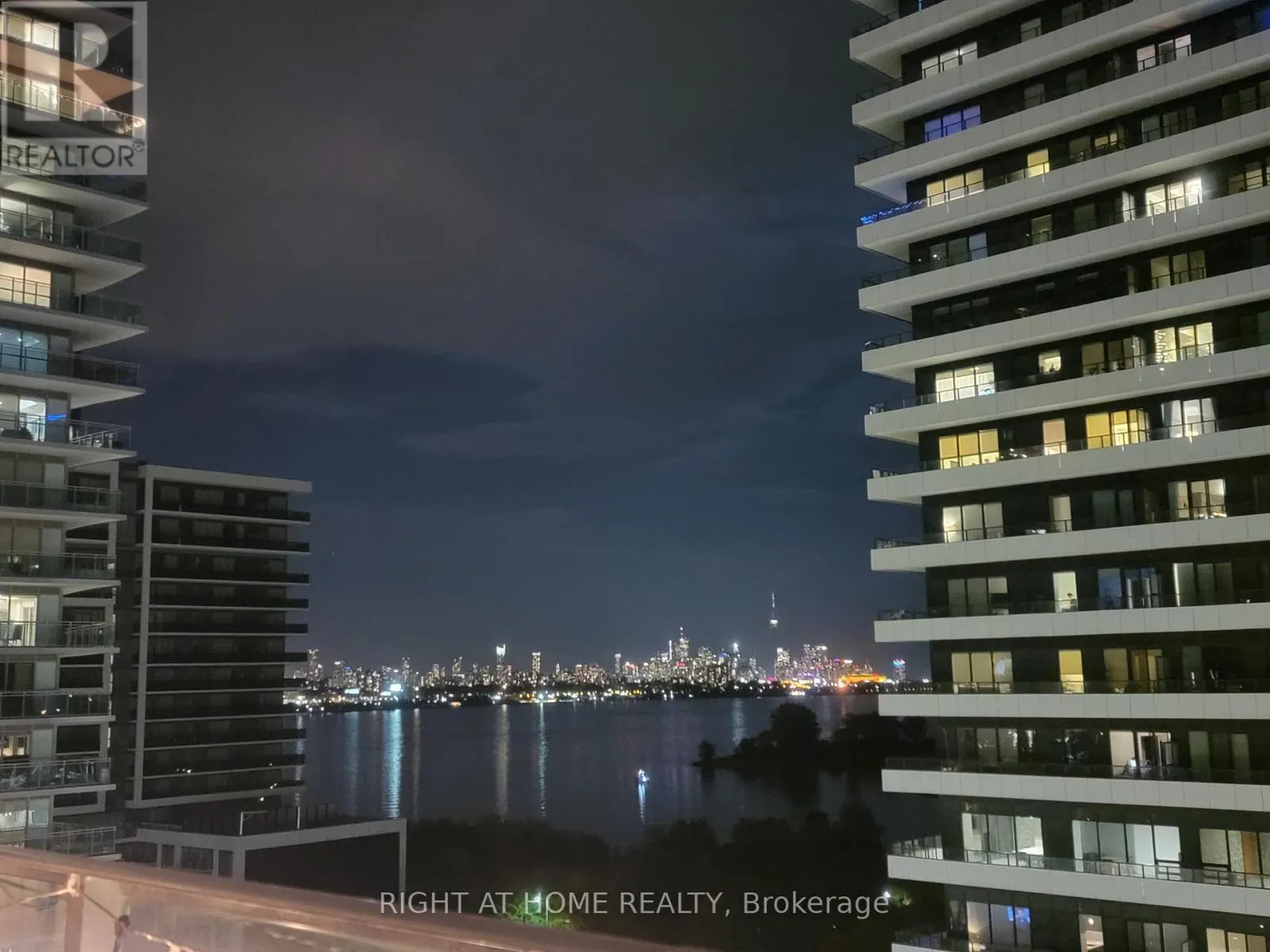 917 - 30 SHORE BREEZE DRIVE
