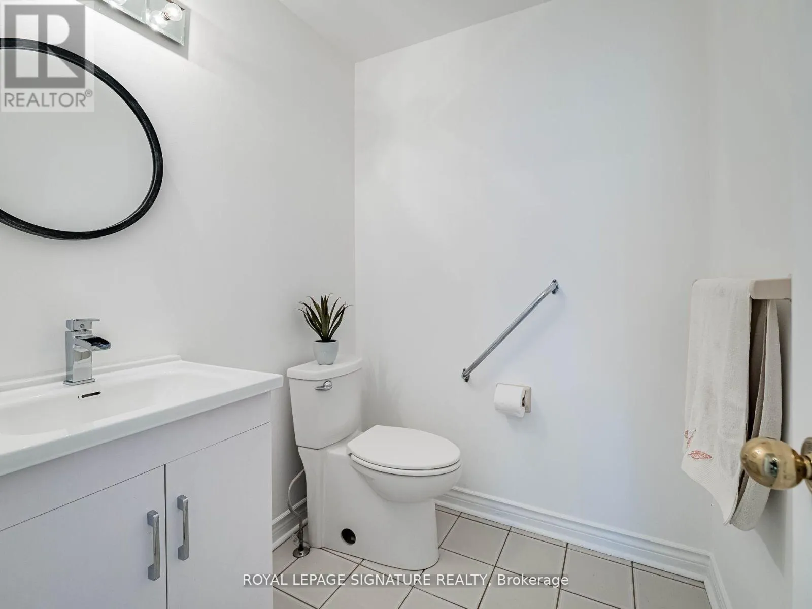 155 SILVERHILL DRIVE