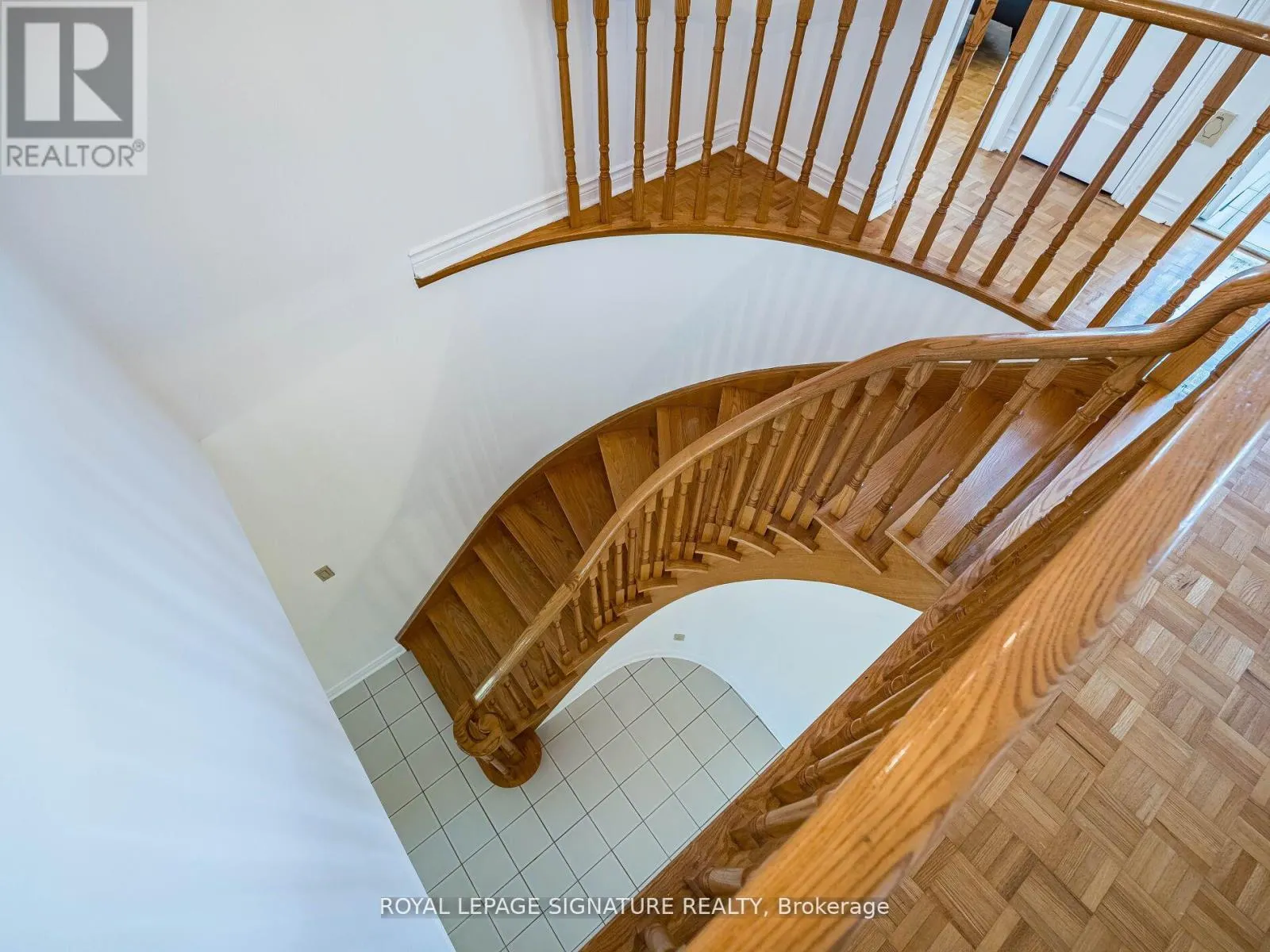 155 SILVERHILL DRIVE