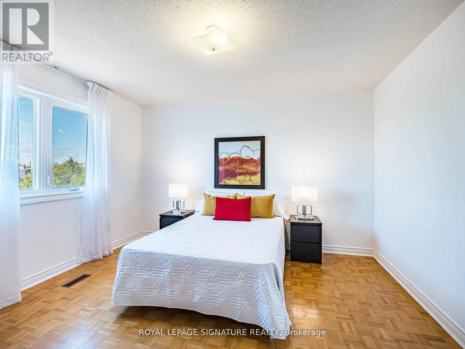 155 SILVERHILL DRIVE
