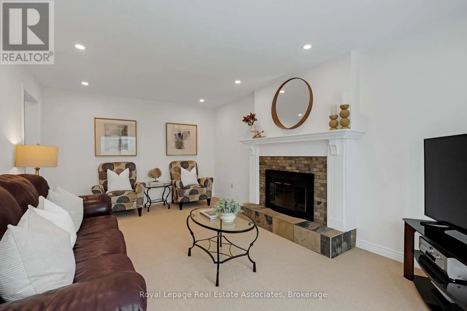 1202 MONKS PASSAGE