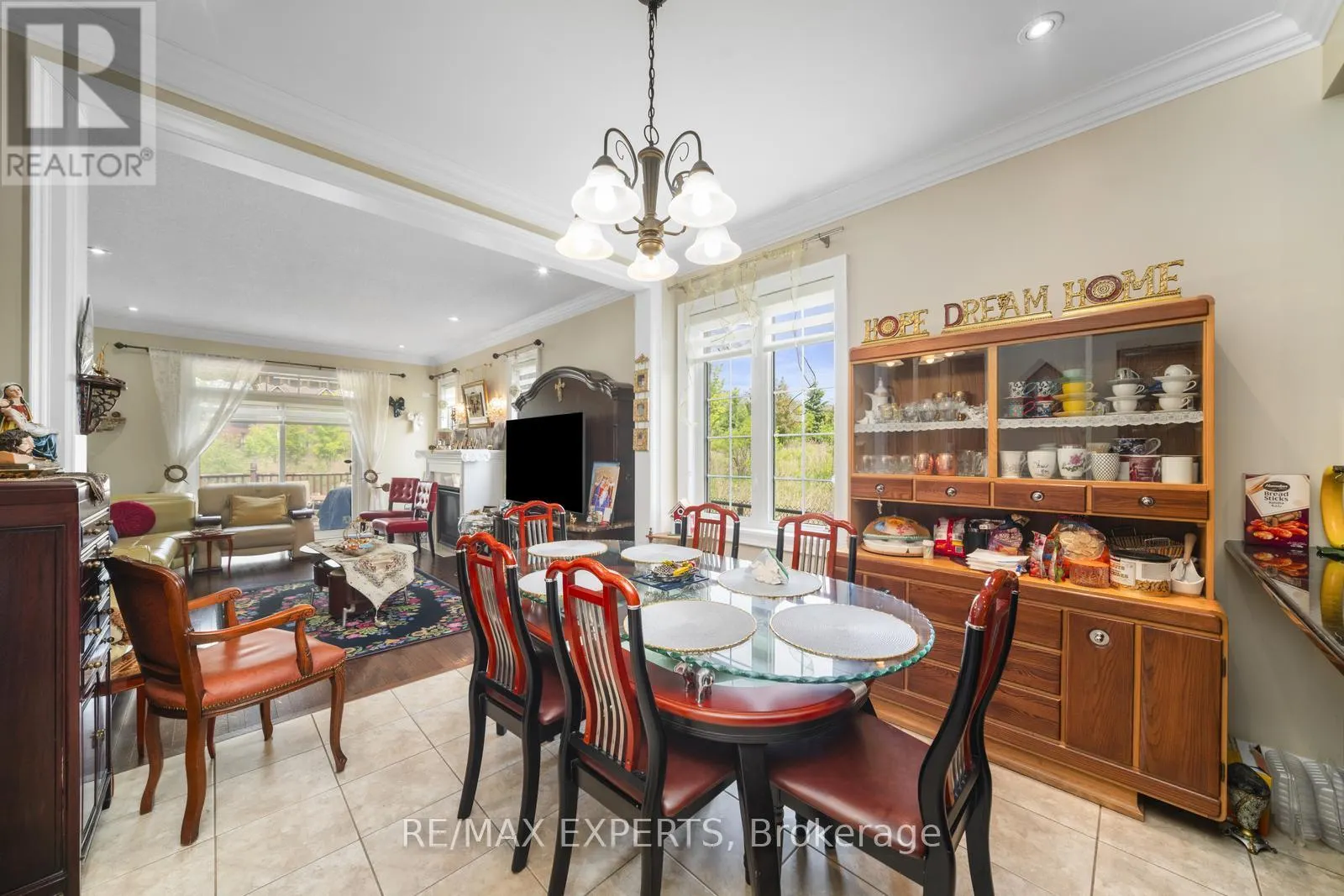 24 KEARNY AVENUE